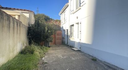 Townhouse 4 rooms of 86 m² in Les Sables-d'Olonne (85100)