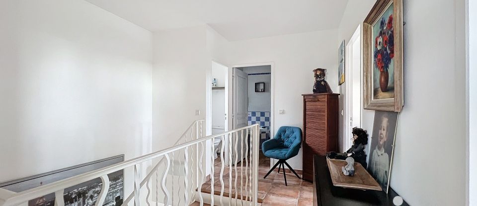 Maison traditionnelle 6 pièces de 193 m² à Béziers (34500)