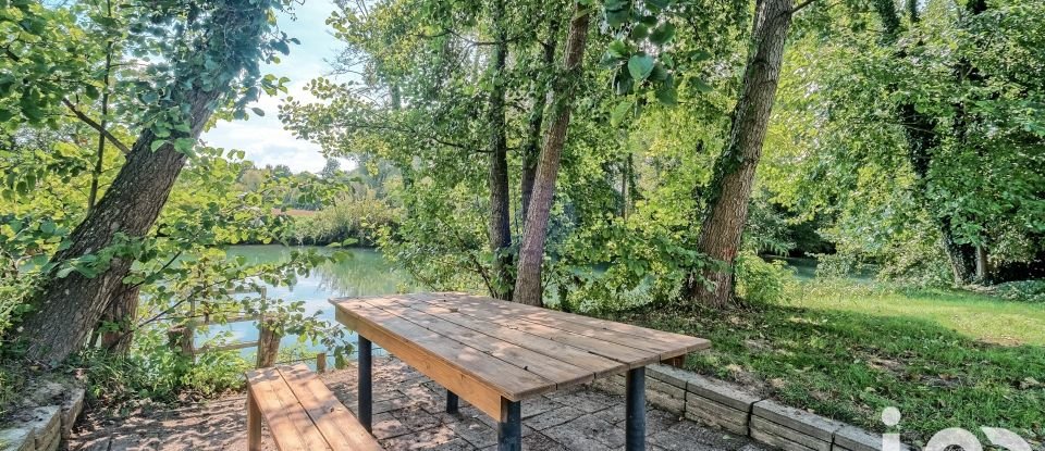 Maison traditionnelle 5 pièces de 112 m² à Crécy-la-Chapelle (77580)