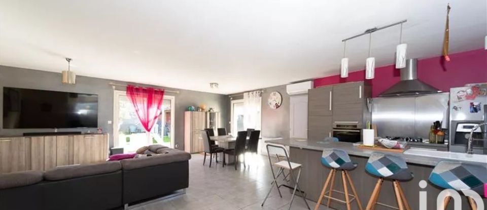 Maison 5 pièces de 105 m² à Saint-André-de-Cubzac (33240)