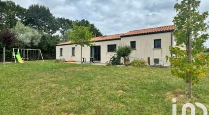 Maison 5 pièces de 91 m² à L'Herbergement (85260)