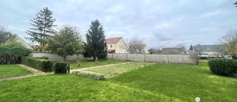 Maison 4 pièces de 70 m² à Saint-Pierre-lès-Nemours (77140)