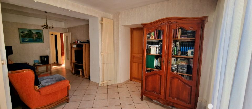 House 6 rooms of 150 m² in Marseille (13009)