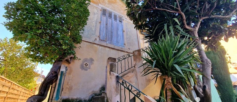 House 6 rooms of 150 m² in Marseille (13009)