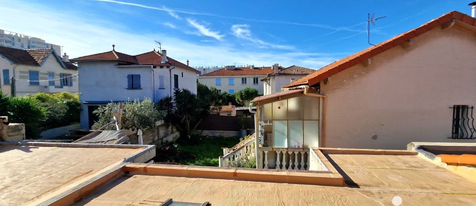 House 6 rooms of 150 m² in Marseille (13009)