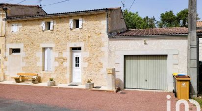 Maison 4 pièces de 110 m² à Saint-Ciers-sur-Gironde (33820)