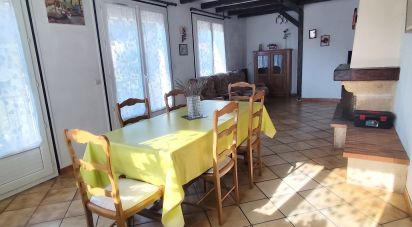 Traditional house 6 rooms of 121 m² in Lamorlaye (60260)