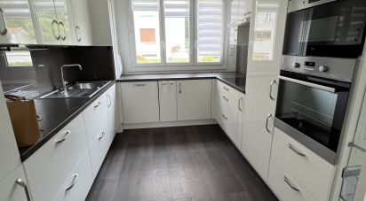 Appartement 6 pièces de 124 m² à Cholet (49300)