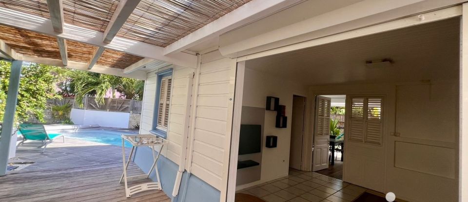 House 4 rooms of 120 m² in Sainte-Anne (97227)