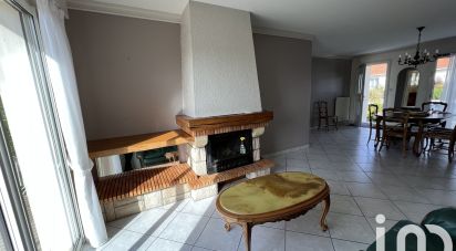 Pavilion 5 rooms of 86 m² in Cholet (49300)