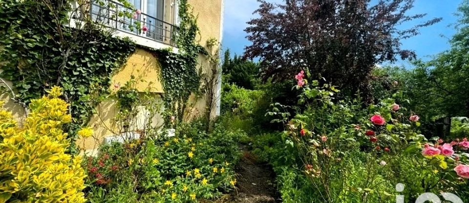 House 6 rooms of 110 m² in Sancerre (18300)