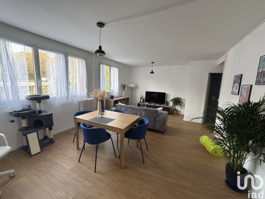 Apartment 2 rooms of 50 m² in Maisons-Alfort (94700)