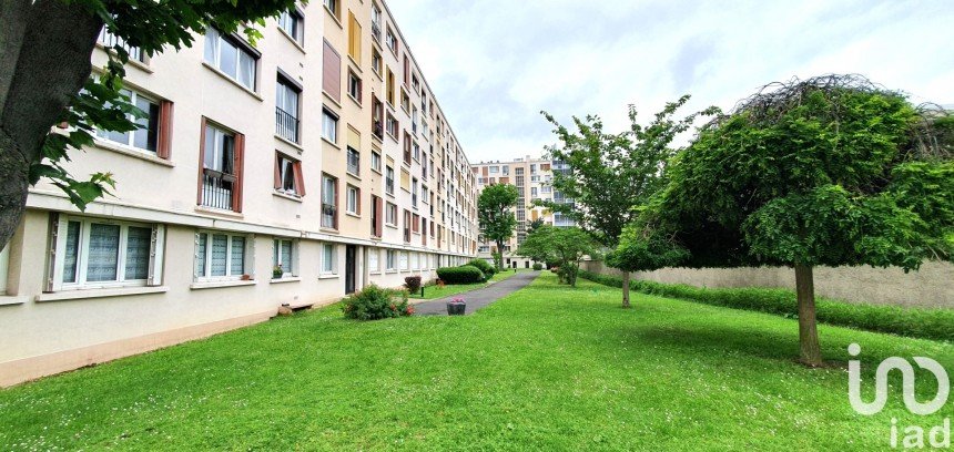 Apartment 4 rooms of 65 m² in Ivry-sur-Seine (94200)