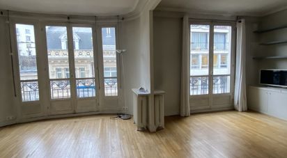 Appartement 5 pièces de 113 m² à Paris (75017)