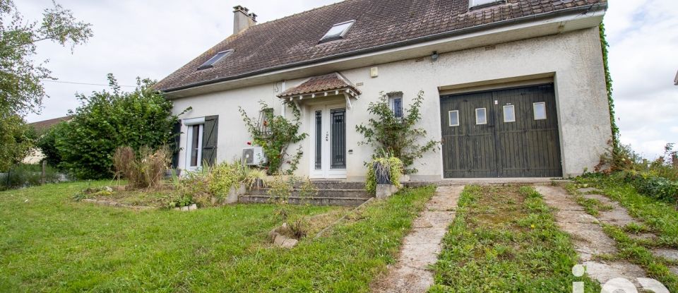 Traditional house 6 rooms of 150 m² in Champeaux (77720)