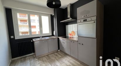 Appartement 5 pièces de 107 m² à Cholet (49300)