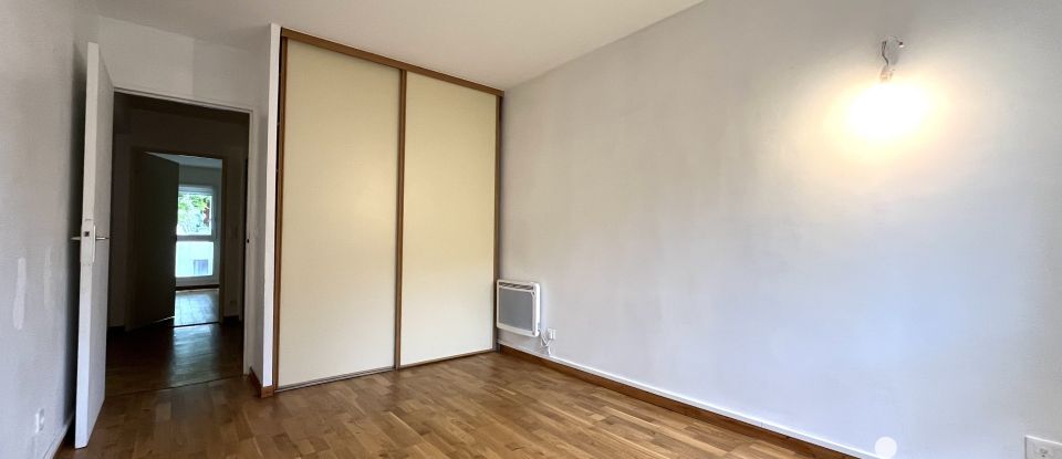 Appartement 4 pièces de 80 m² à Le Kremlin-Bicêtre (94270)