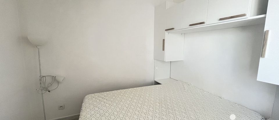 Studio 1 room of 23 m² in Fréjus (83600)