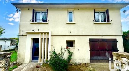 House 5 rooms of 72 m² in Saint-Bouize (18300)