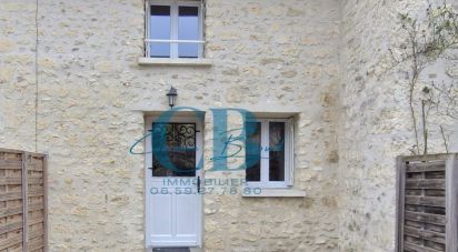 Maison 2 pièces de 30 m² à Grisy-les-Plâtres (95810)