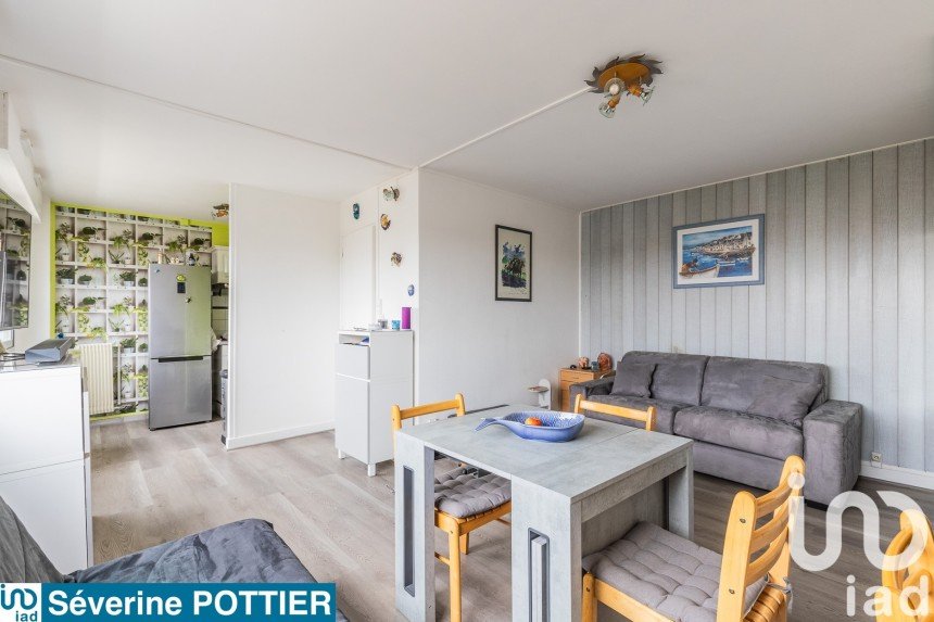 Studio 1 pièce de 33 m² à Juvisy-sur-Orge (91260)