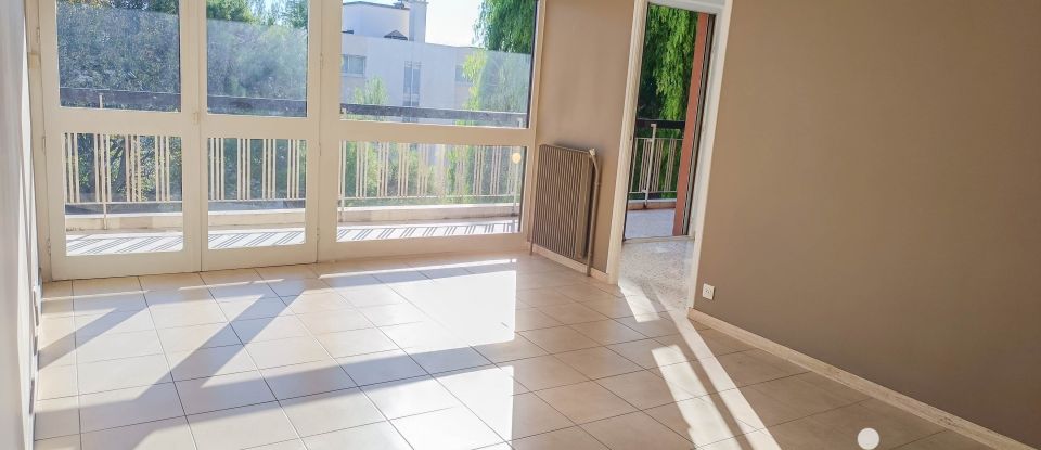 Appartement 3 pièces de 68 m² à Antibes (06600)