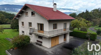 House 7 rooms of 120 m² in Chambéry (73000)