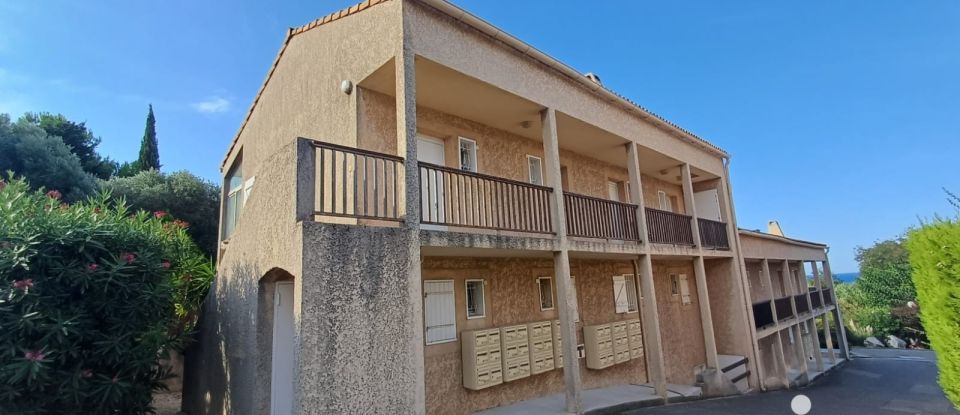 Appartement 2 pièces de 38 m² à Sanary-sur-Mer (83110)