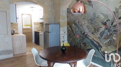 Appartement 2 pièces de 51 m² à Bordeaux (33000)