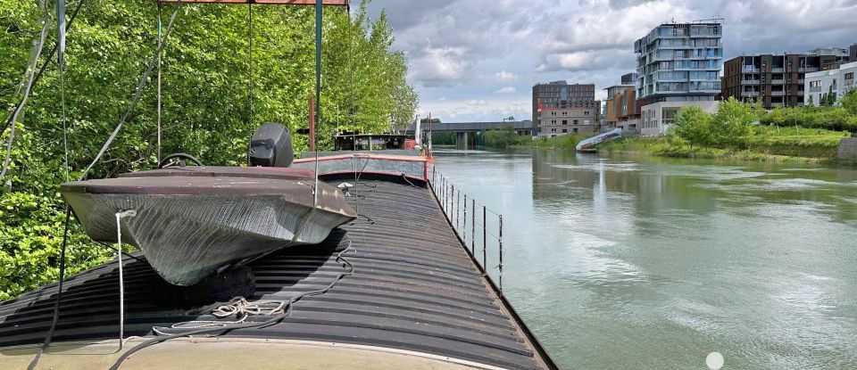 House boat 5 rooms of 150 m² in Villeneuve-la-Garenne (92390)