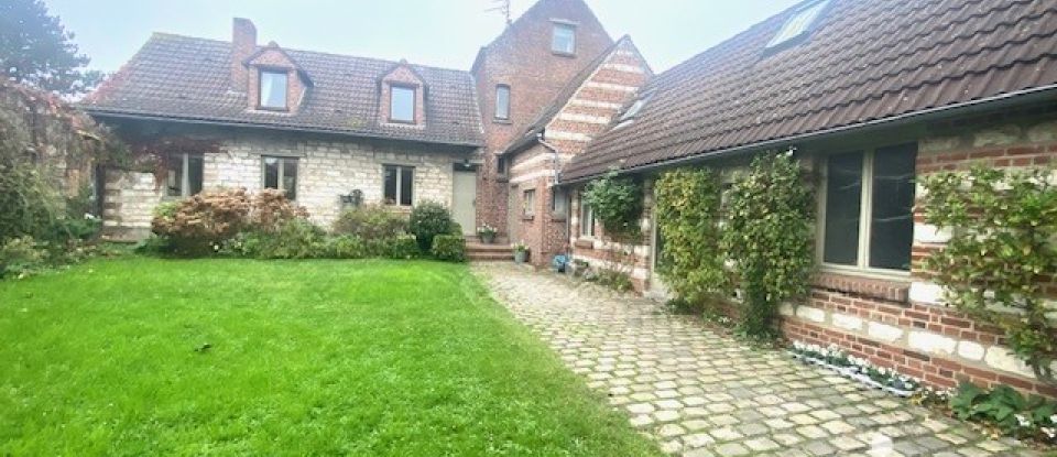 Longere 10 rooms of 261 m² in Villeneuve-d'Ascq (59493)