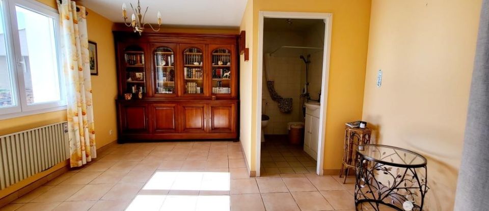 Maison de campagne 6 pièces de 120 m² à Bize-Minervois (11120)