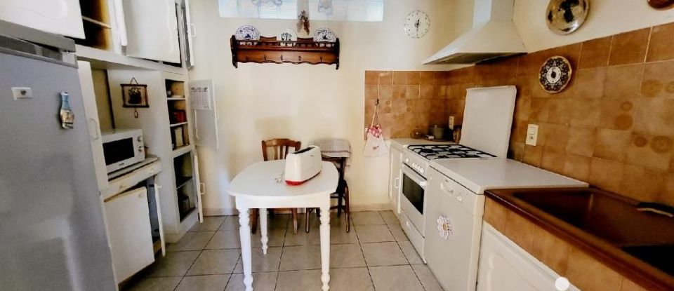 Maison de campagne 6 pièces de 120 m² à Bize-Minervois (11120)