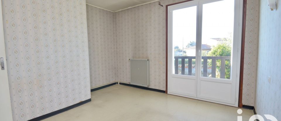 Maison 4 pièces de 82 m² à Lézignan-Corbières (11200)