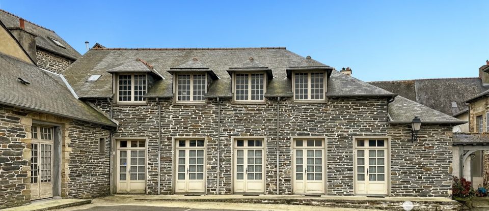 Immeuble de 276 m² à Châteaugiron (35410)