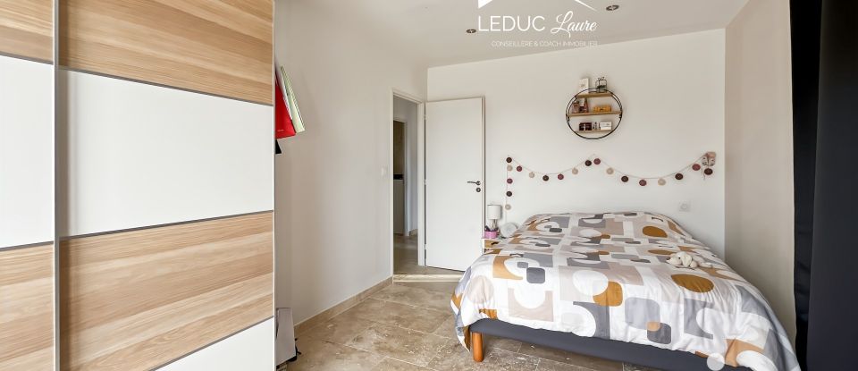 Maison 6 pièces de 180 m² à Vénéjan (30200)