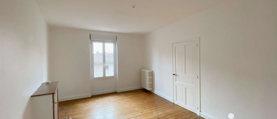 Maison 6 pièces de 127 m² à Availles-Limouzine (86460)