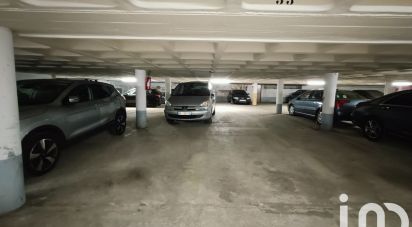 Parking/garage/box de 10 m² à Paris (75020)