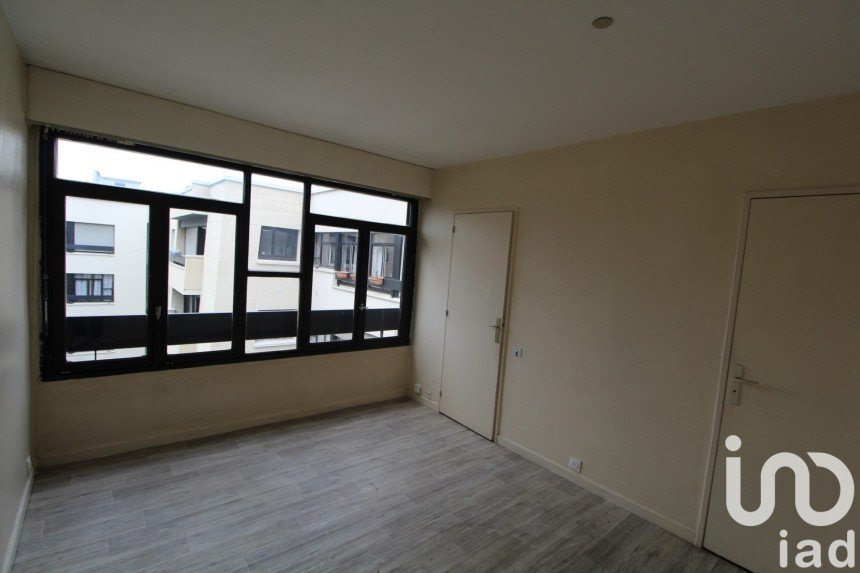 Studio 1 pièce de 25 m² à Franconville (95130)