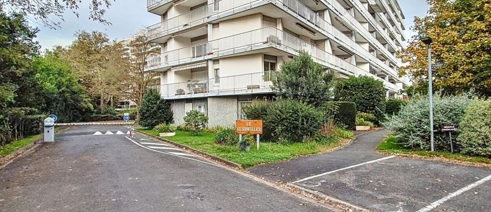 Appartement 4 pièces de 101 m² à La Rochelle (17000)