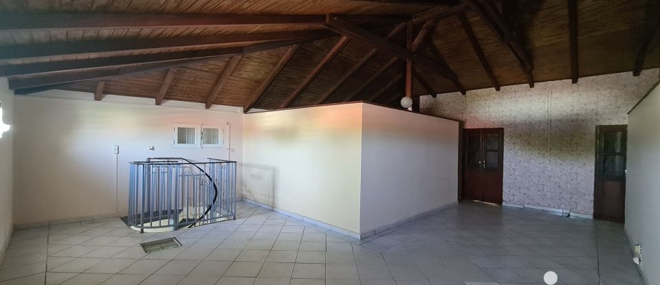 Town house 4 rooms of 160 m² in Le Moule (97160)