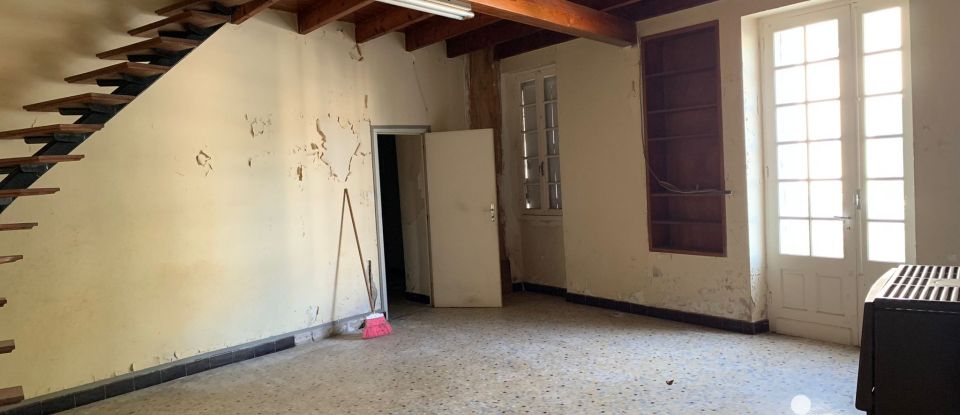 Maison de village 10 pièces de 297 m² à Pomport (24240)