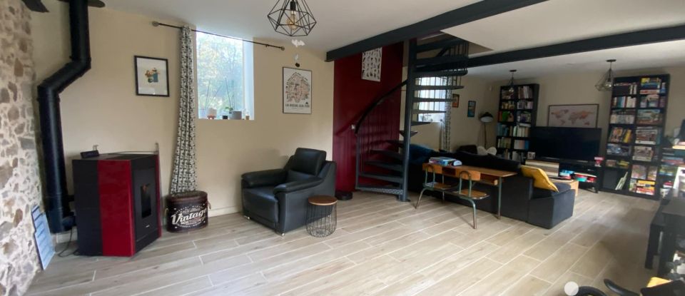 Maison 5 pièces de 130 m² à La Roche-sur-Yon (85000)