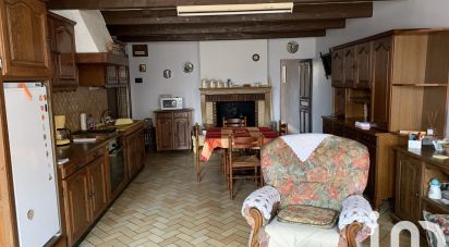 House 5 rooms of 119 m² in Haute-Amance (52600)