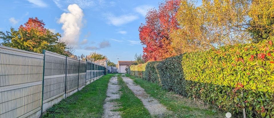 House 5 rooms of 96 m² in Cussac-Fort-Médoc (33460)