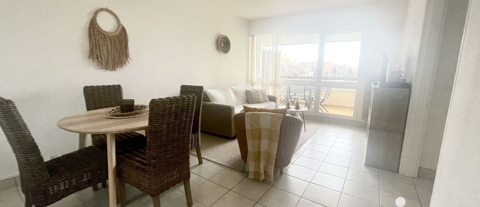 Apartment 1 room of 30 m² in Trouville-sur-Mer (14360)