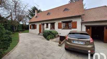 Maison 8 pièces de 125 m² à Clef Vallée d'Eure (27490)