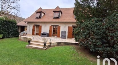 Maison 8 pièces de 125 m² à Clef Vallée d'Eure (27490)