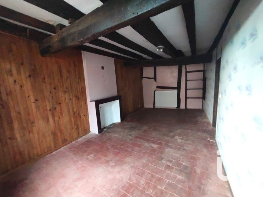 Village house 5 rooms of 122 m² in Saint-Haon-le-Châtel (42370)