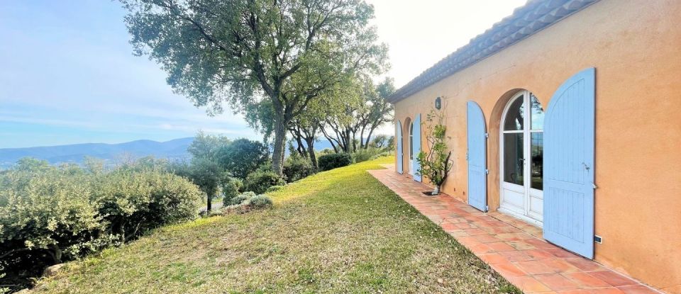 Maison 6 pièces de 180 m² à La Garde-Freinet (83680)